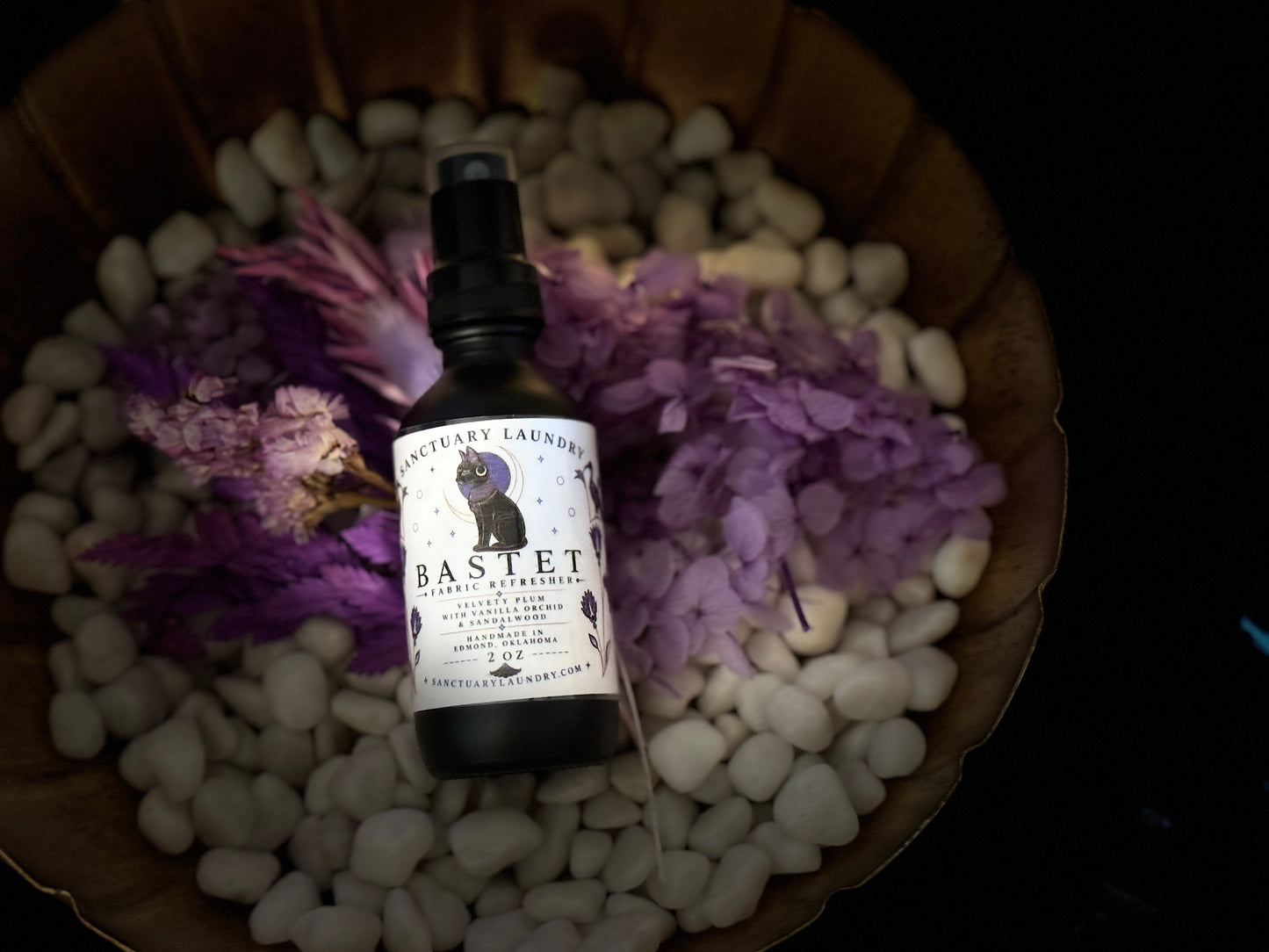 BASTET~ 2 Ounce Fabric Refresher ~ Glass Bottle Fine Mist Spray